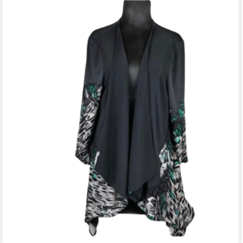 Picadilly Fashion Slinky Cardigan Size XL Open Front Floral Animal Print
